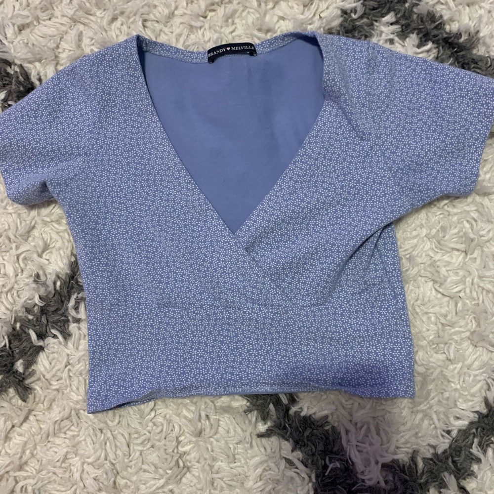 Brandy melville amara shirt